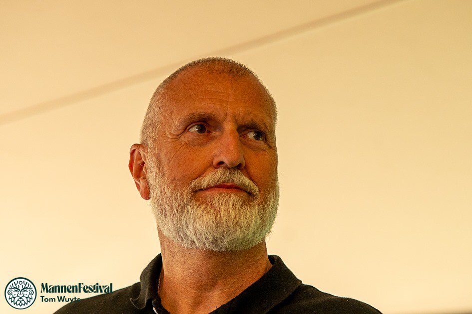 Mark Van Gossum – Charper Insights